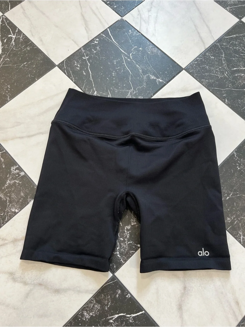 Alo biker shorts
